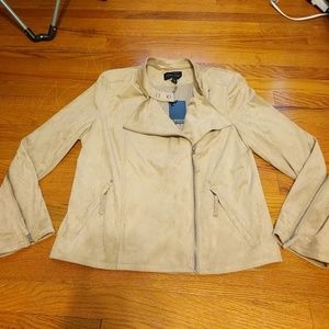 🔹Adrienne Vittadini🔹 Suede Jacket