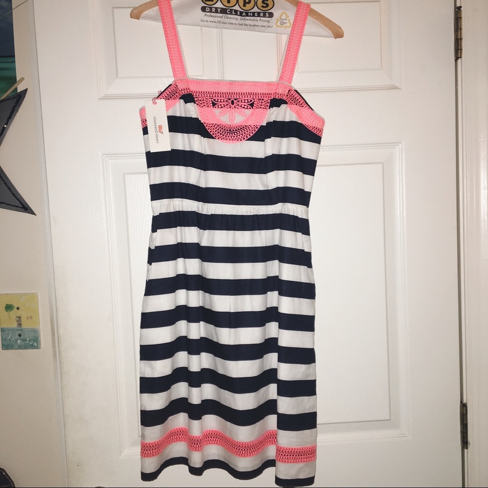 NWT Vineyard Vines Dress