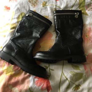 Size 6 Black Zippered Logo Coach Boot - Vinni