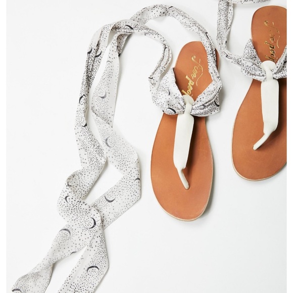 Free People Shoes - New in Box! Free People Palm Springs wrap sandal 9