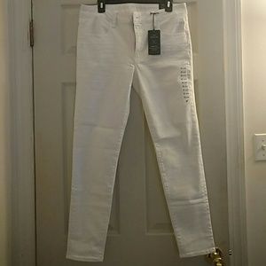 American Eagle White jeans