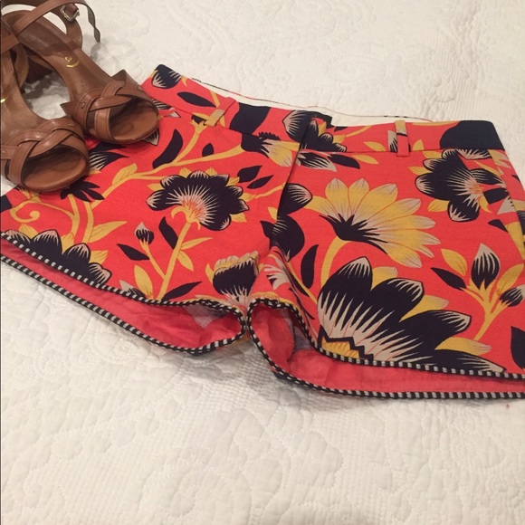 NWOT J. Crew pattern shorts - Picture 3 of 7