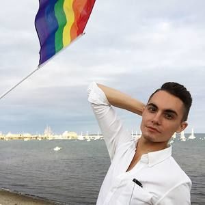 Meet your Posher, Kit