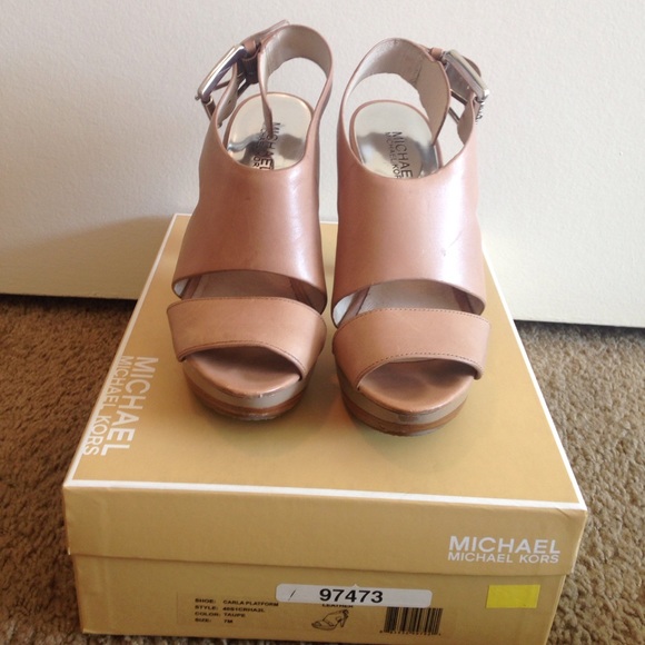 Michael Kors Shoes - Michael kors Carla platform