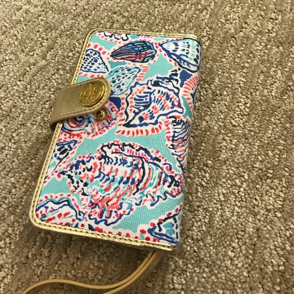 Lilly Pulitzer Wristlet - Picture 3 of 5