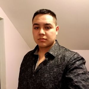 Meet your Posher, Javier