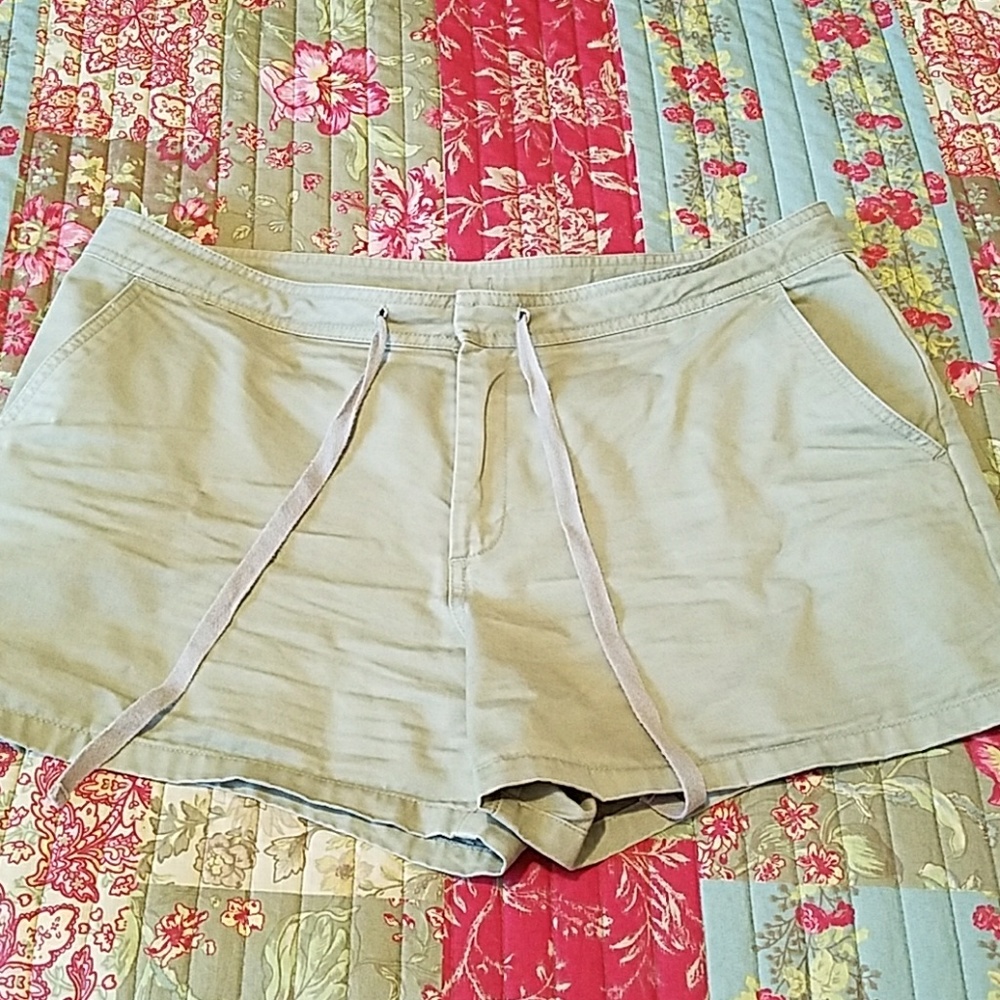Old navy shorts