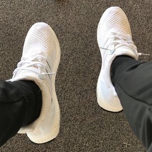 Meet your Posher, Logan