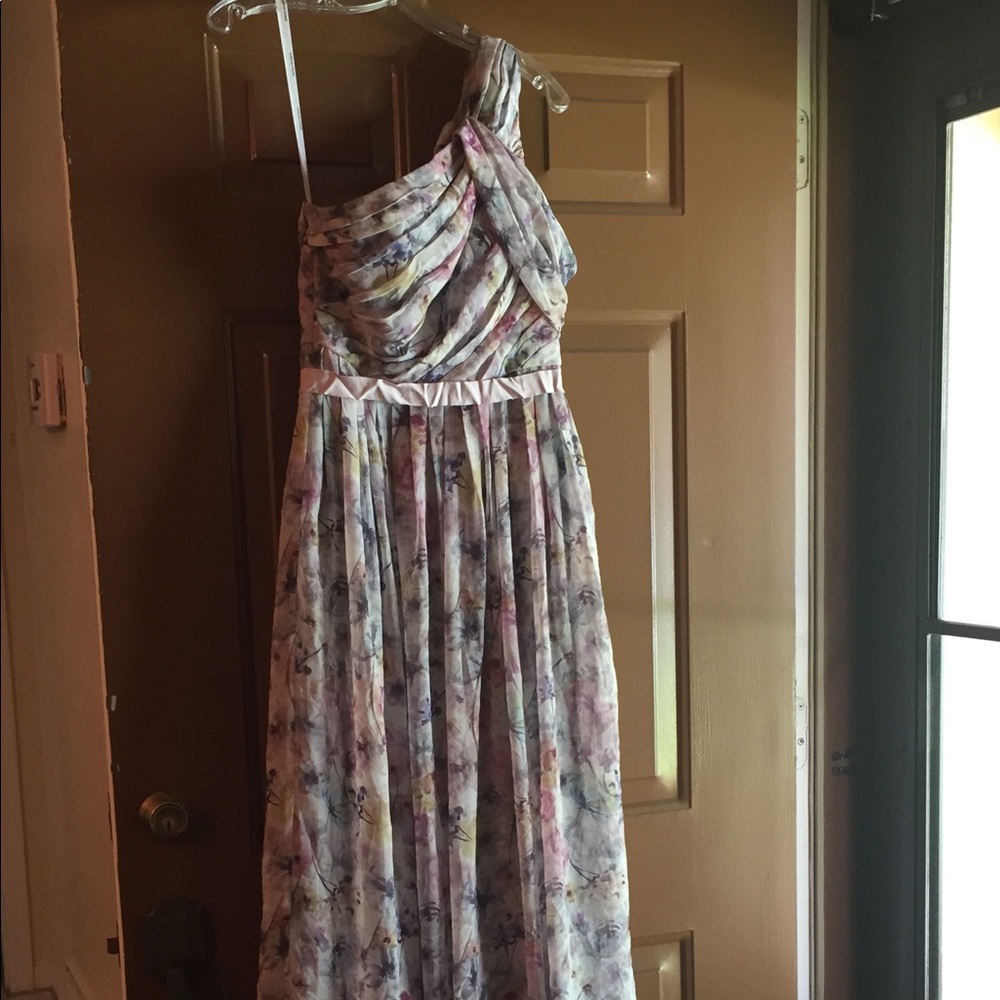DONNA MORGAN Off The Shoulder Gown