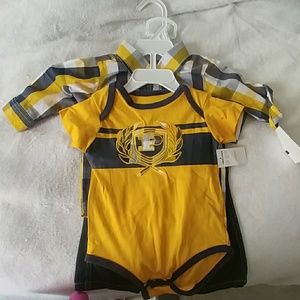 Boy 6/9 month 3 peice set!