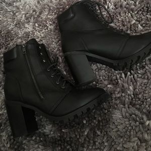 High heel lace up black boots