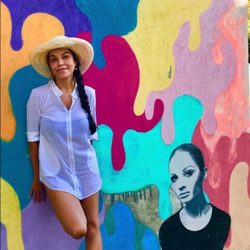 Meet your Posher, Angela