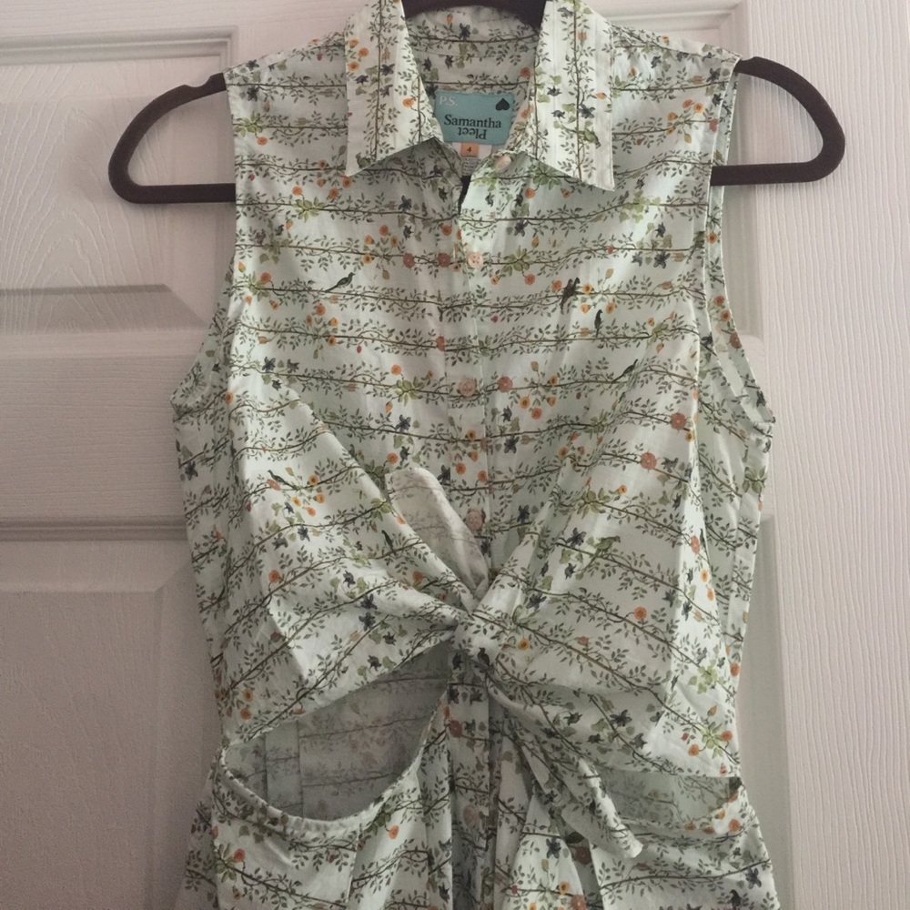 Urban Outfitters Beautiful Open Cut Dress - Picture 2 of 4