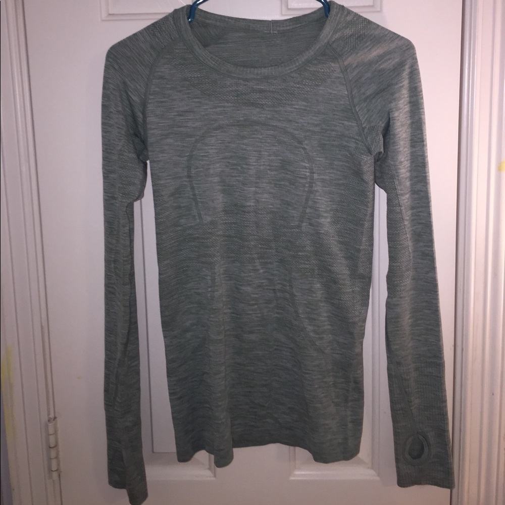 LS swiftly tee
