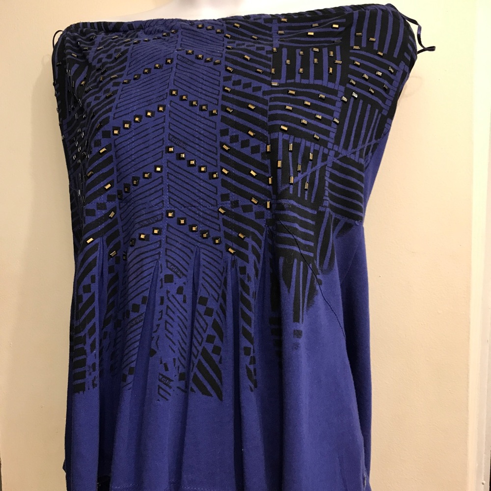 Guess strapless shirt