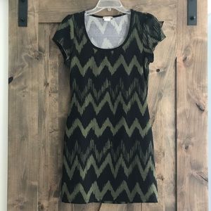 Body Central║chevron mini dress