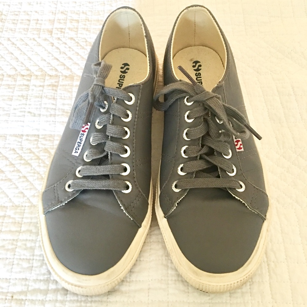 Superga gray leather tennis shoes