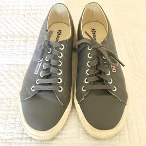 Superga gray leather tennis shoes
