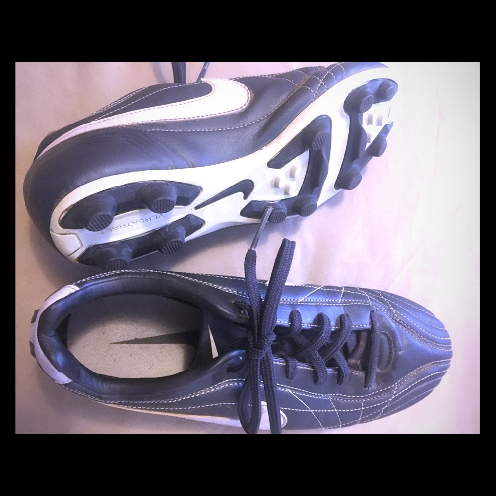 Nike Versatect women's softball cleats