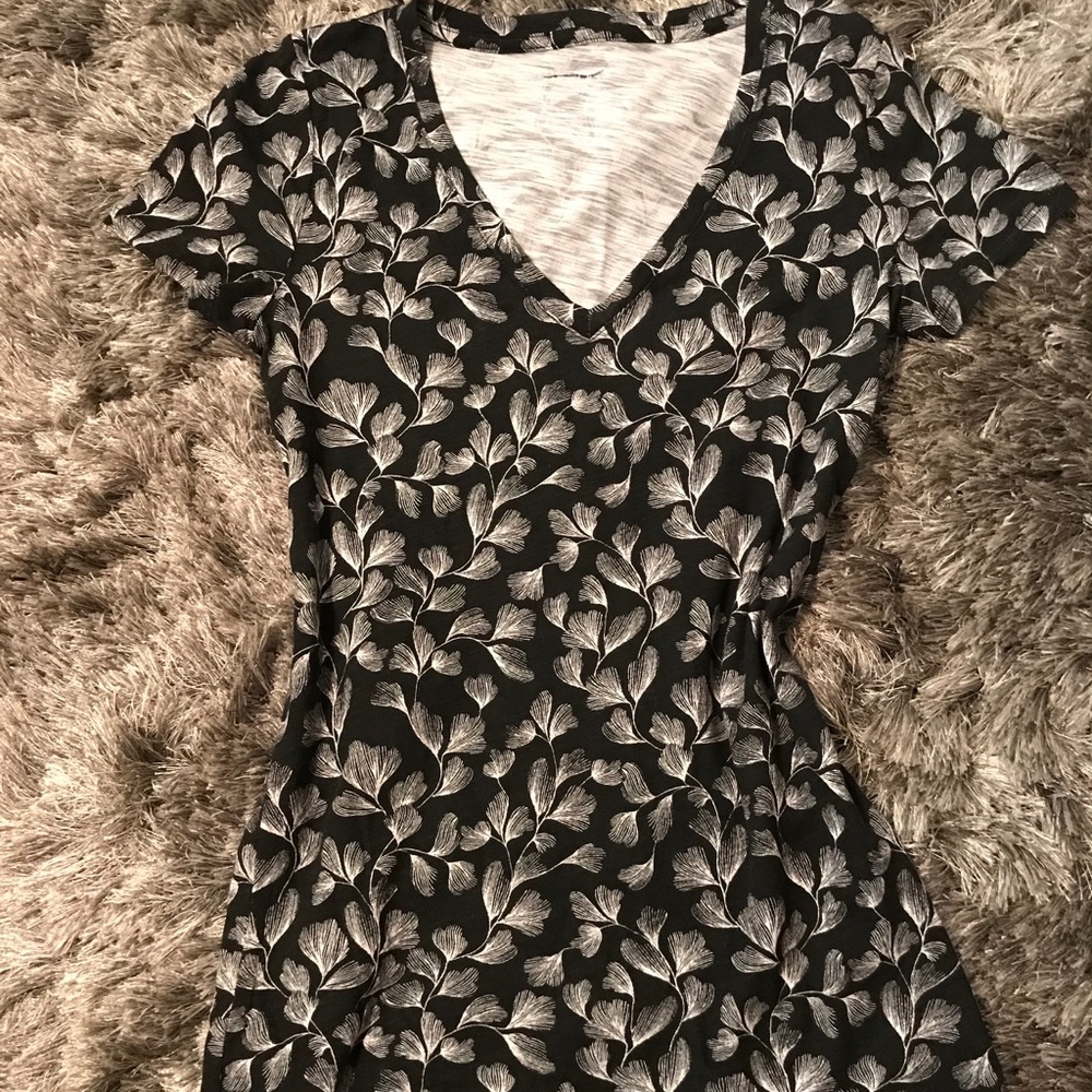 Woman’s, Printed, V-neck T-Shirt.