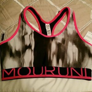 UA sports Bra