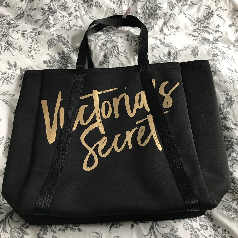 Victoria's Secret black and gold beach bag
