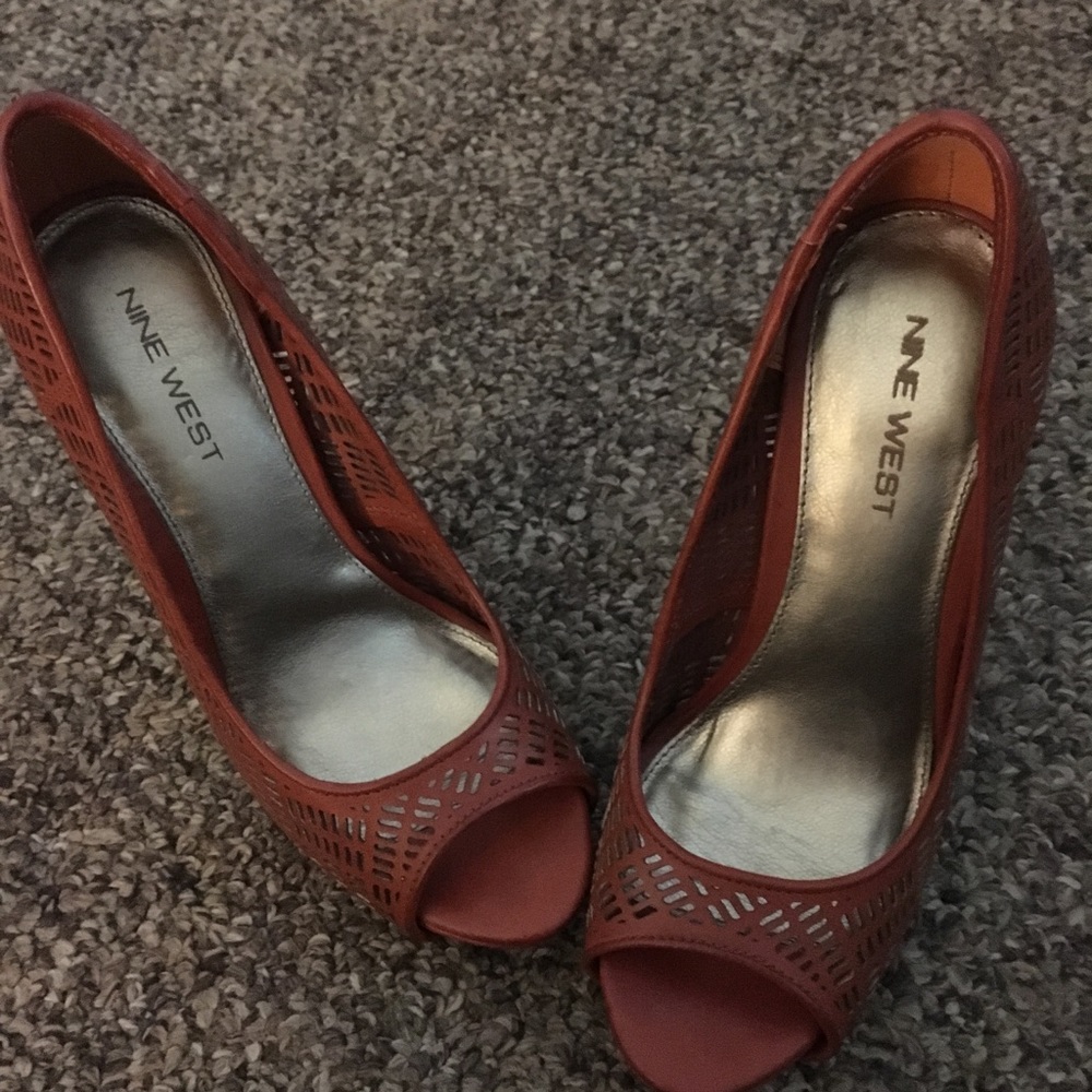 Ships out tomorrow! Sexy heels from Nine West