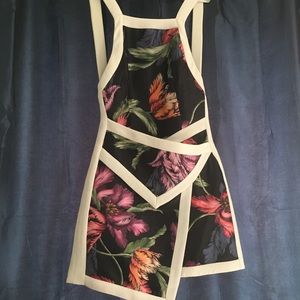 NWT Cameo (C/MEO Collective) Floral Dress