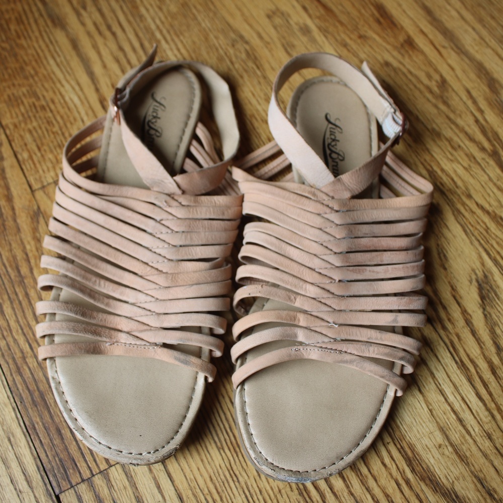 Strappy Lucky Brand Sandles