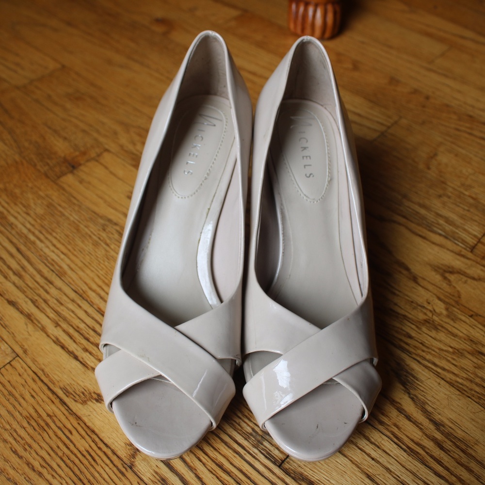 Taupe/Light Pink Heels