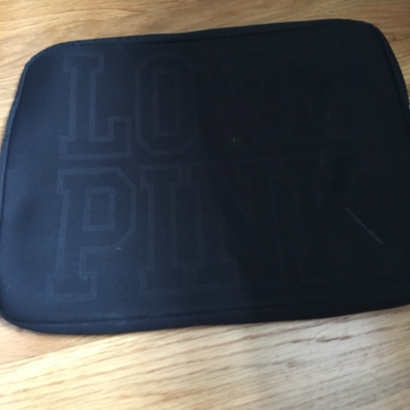 Victoria's Secret pink laptop case - Picture 4 of 5