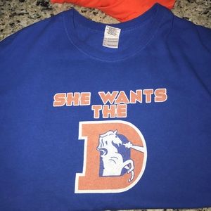 Denver broncos tshirt