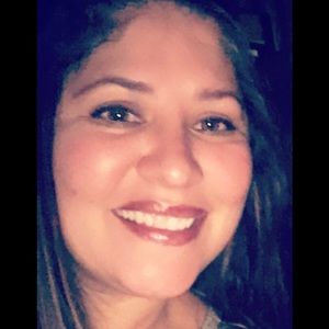 Meet your Posher, Dolores