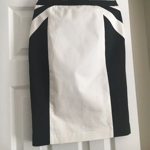 Black and white high waisted  pencil skirt
