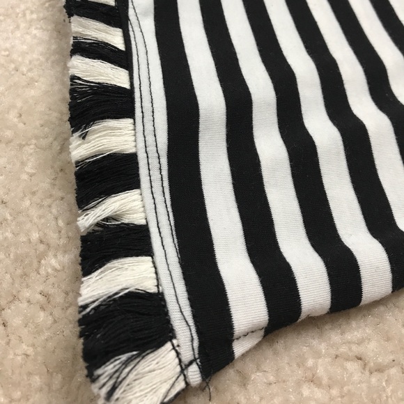 NWT- Cute striped t shirt - Picture 4 of 4