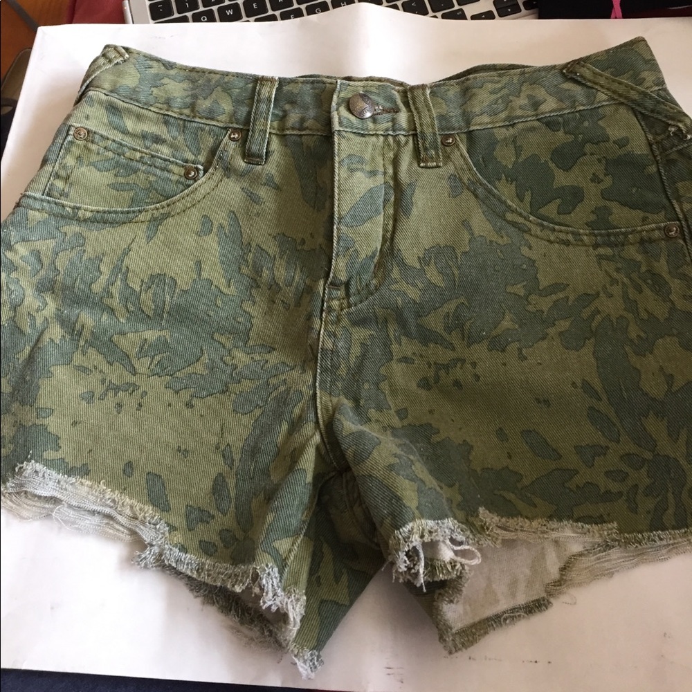 Free people camo jean shorts