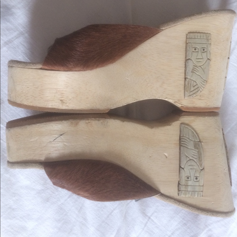 Vtg. VALÉRIE LACERDA hand carved, horse hair slide