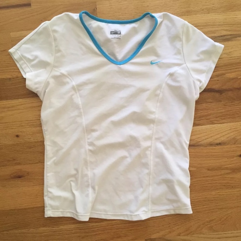 Nike Dri Fit Shirt Size M
