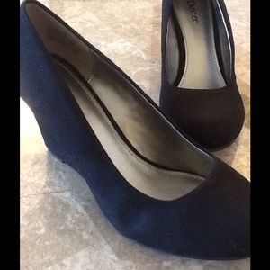 Dexter black suede wedge 7.5 W