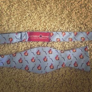 Southern Proper Bow Tie