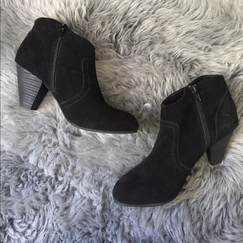  Aldo Black Booties 