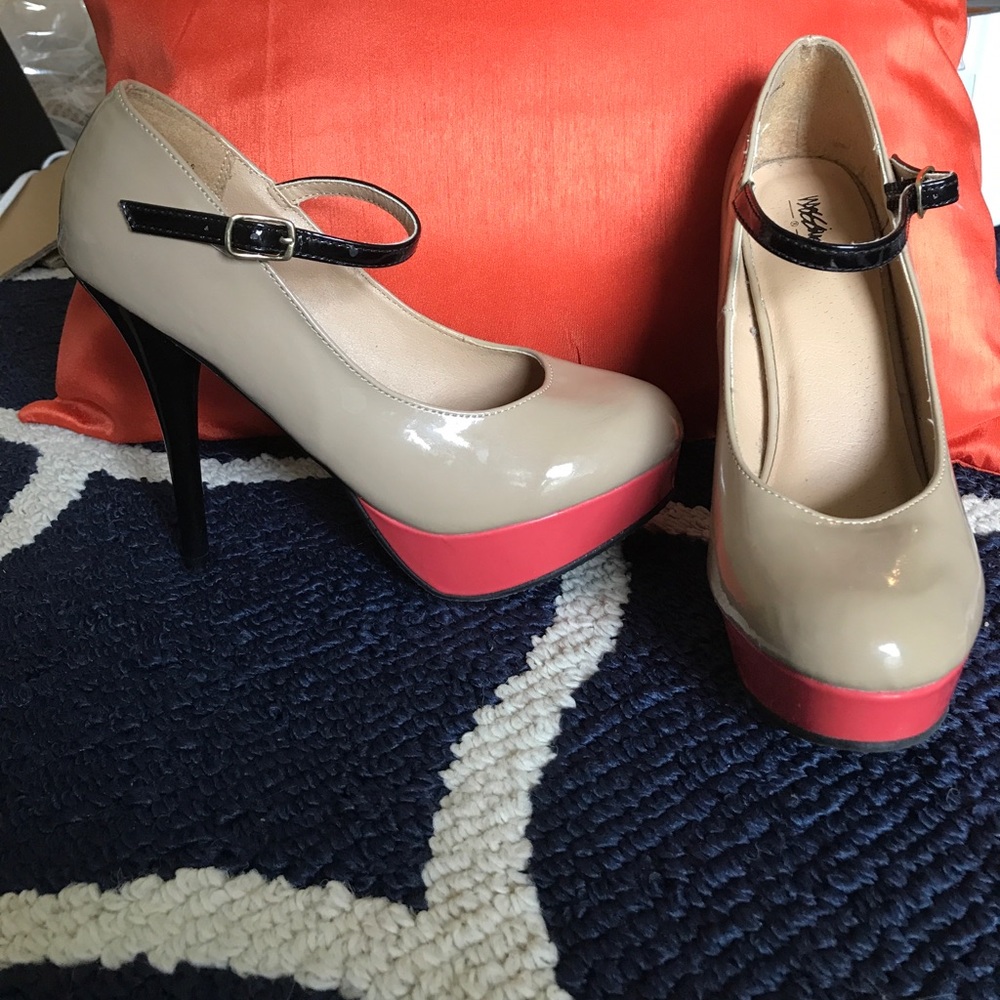 Mossimo color-block patent heels