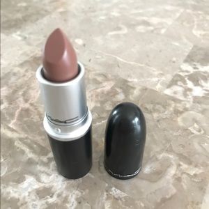 Mac matte lipstick