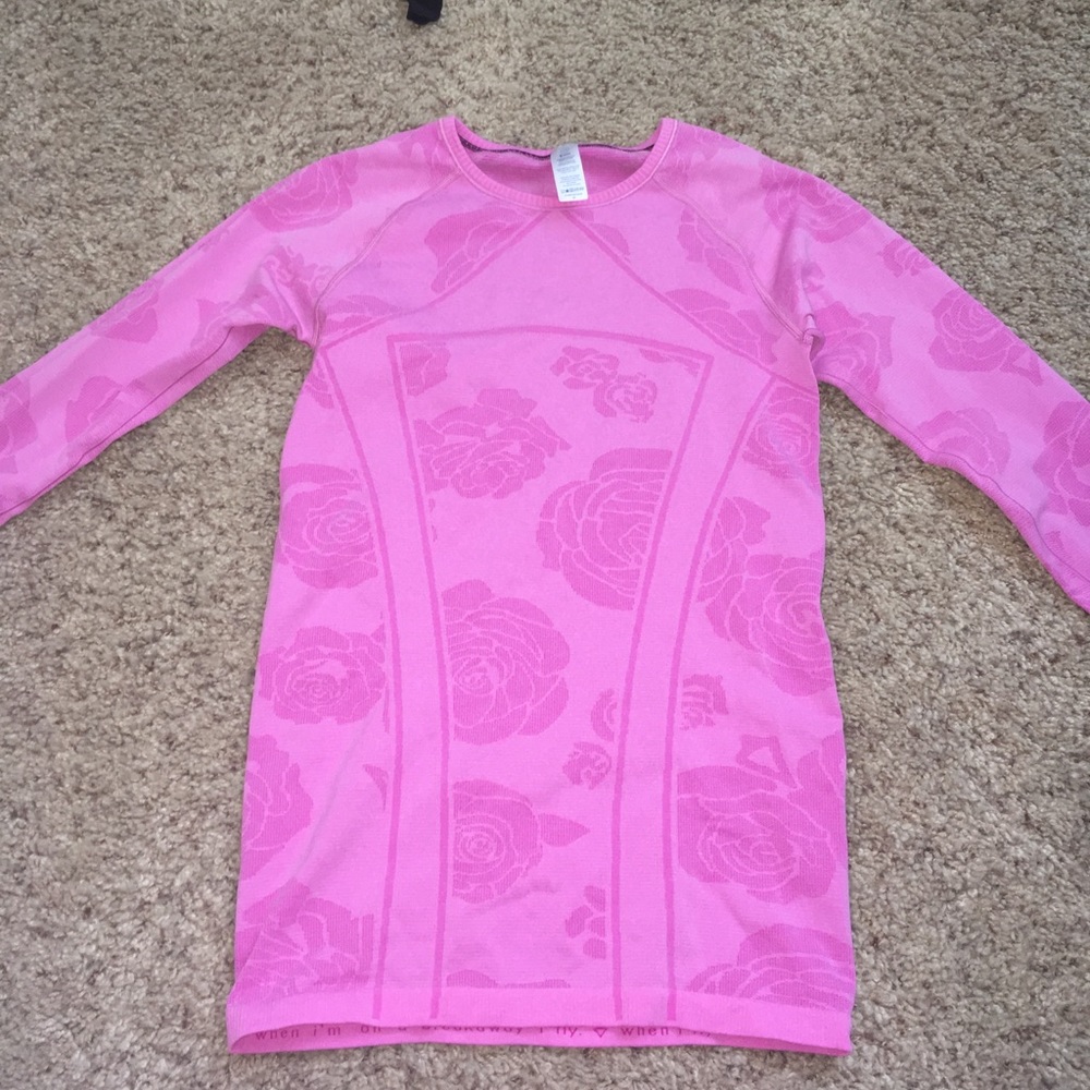 Ivivva floral workout long sleeve.