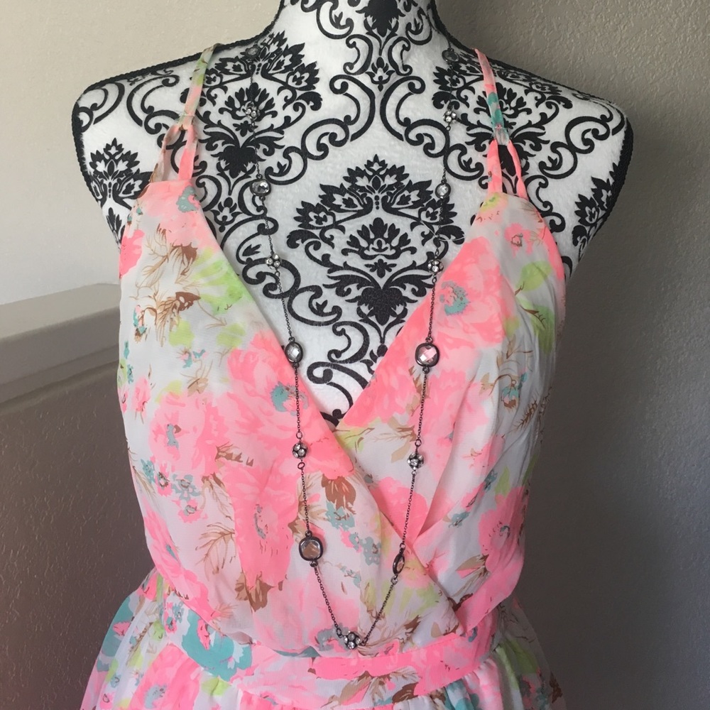 Brand New Without Tag Romper - Picture 1 of 4