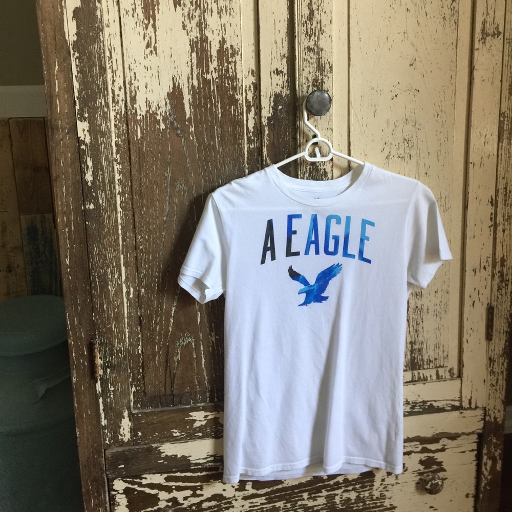 American Eagle Tshirt