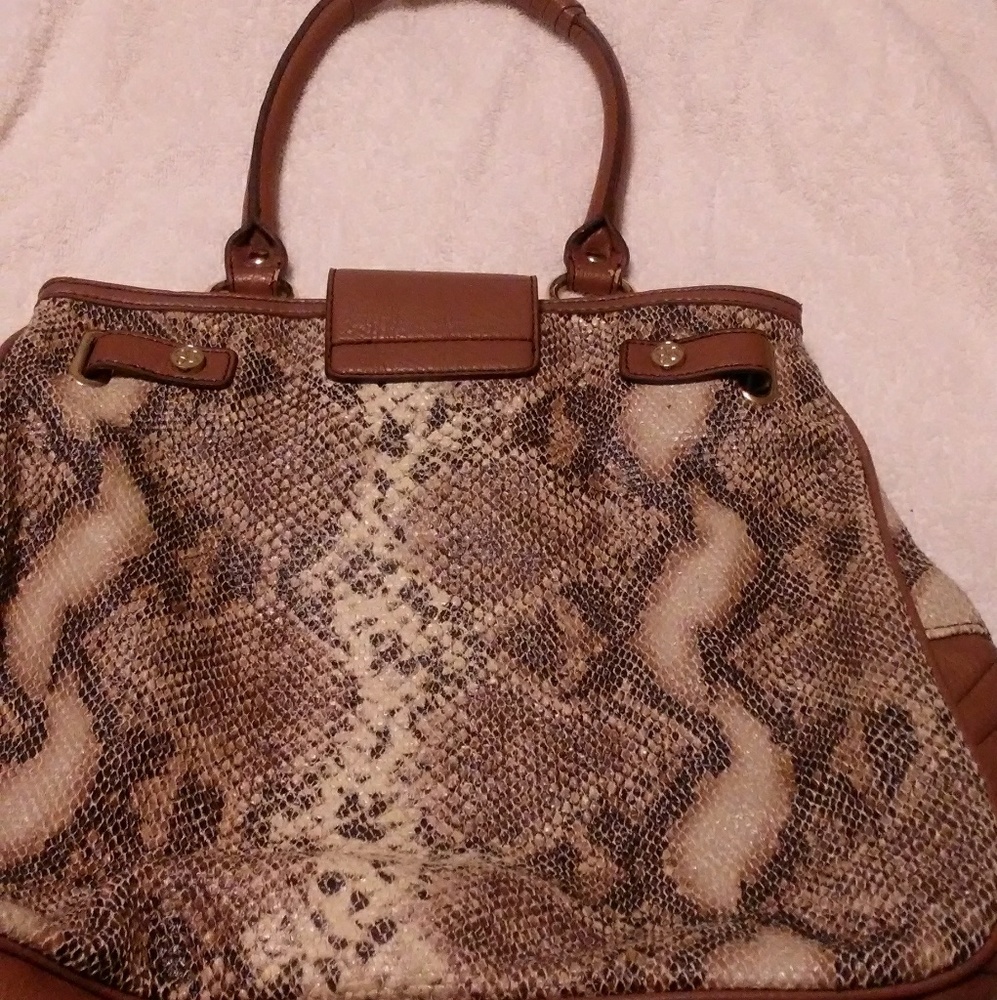 Jessica Simpson Handbag - Picture 6 of 7