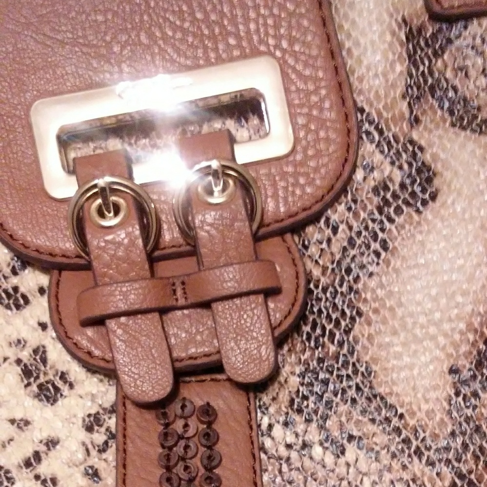 Jessica Simpson Handbag - Picture 7 of 7