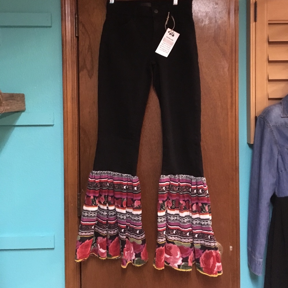 Black Koral jeans upcycled to bell bottoms size 27