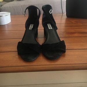 Black Steve Madden Sandals